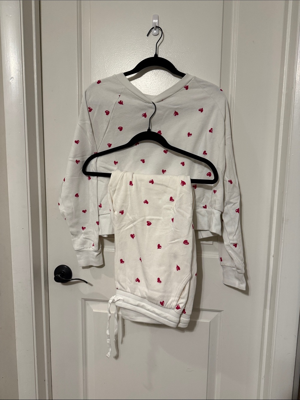 Colsie Cream Lounge Set with Pink Heart Print